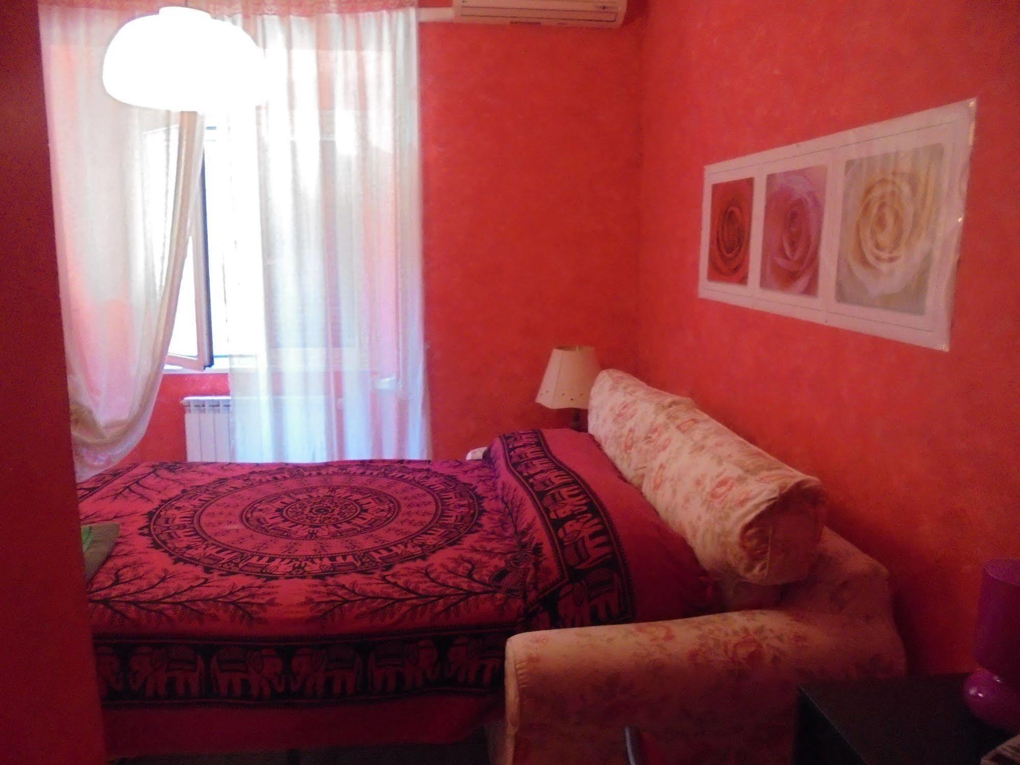 Bed and Breakfast Max House Рим Экстерьер фото